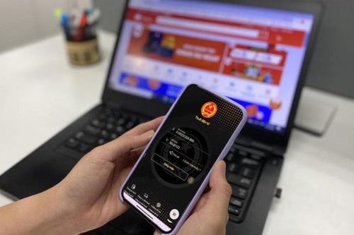 Hộ kinh doanh có thể kê khai thuế qua Chatbot trên ứng dụng eTax Mobile