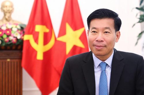 Nhà vua và Hoàng hậu Thái Lan thăm Việt Nam: Ba dấu mốc cùng hội tụ