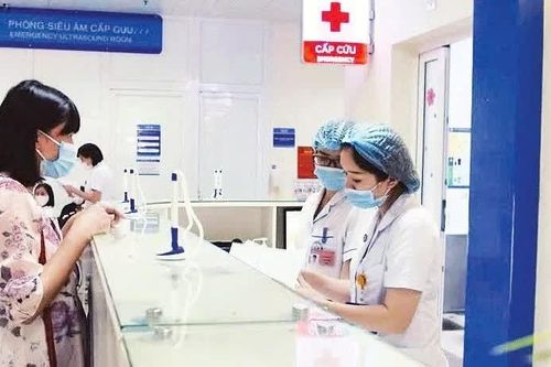 Những thầy thuốc ở khoa cấp cứu