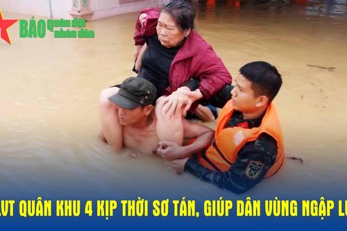 LLVT Quân khu 4 kịp thời sơ tán, giúp dân vùng ngập lụt