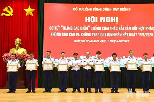 Vùng Cảnh sát biển 3 quyết liệt chống khai thác hải sản bất hợp pháp