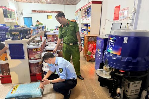 Phát hiện hàng hóa nghi giả mạo nhãn hiệu