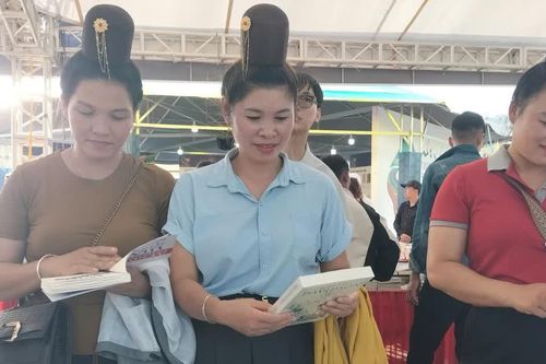 Sơn La nỗ lực cung ứng sách giáo khoa cho học sinh