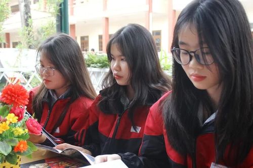 Xây dựng hệ sinh thái học tập suốt đời trong bối cảnh chuyển đổi số