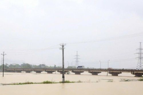 Chủ động ứng phó với lũ trên các tuyến sông