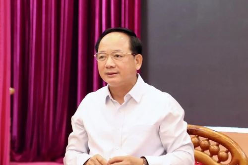 Trưởng Ban Tuyên giáo Trung ương Trịnh Văn Quyết: Chuyển mạnh từ 'phát triển văn hóa' sang 'phát triển bằng văn hóa'