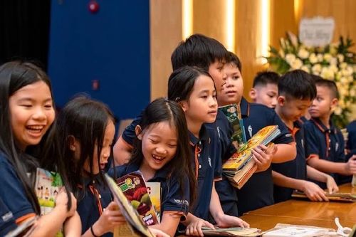 Thiếu sách giáo khoa là rất vô lý
