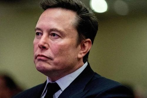 Elon Musk sống ở đâu, sao không ngủ ở nhà?