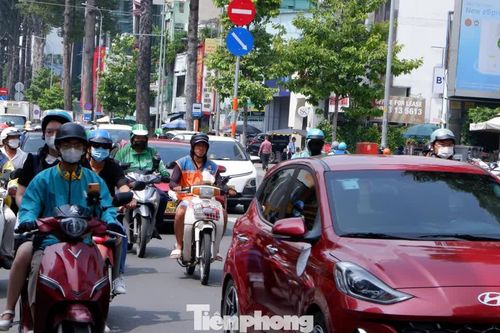 Con đường đông bậc nhất TPHCM sắp lưu thông một chiều