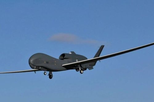 UAV RQ-4B Global Hawk 130 triệu USD của Nhật Bản rơi có công nghệ gì khủng?