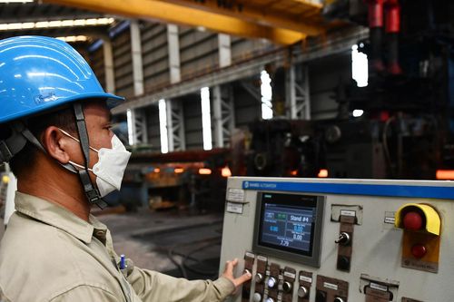 Doanh nghiệp có hai nghề sản xuất