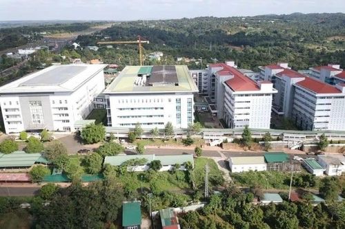 Người phụ nữ nhận hơn 1 tỷ đồng của cặp vợ chồng ở Hà Nội để tổ chức mang thai hộ