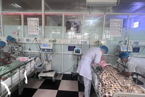 Sai lầm sau bữa nhậu khiến 3 thanh niên phải cấp cứu, 2 người tiên lượng nặng