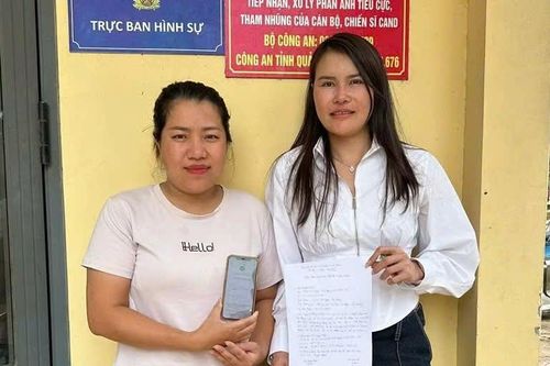 Người phụ nữ ở Quảng Trị trả lại gần 1 tỷ đồng cho người chuyển khoản nhầm