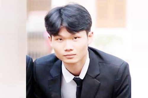 Nam sinh năm 4 ở Hà Nội mất liên lạc 3 ngày, mẹ mong con trở về