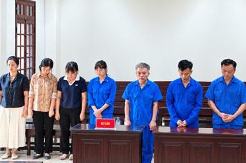 7 bị cáo lĩnh án trong đường dây mua bán 906 hóa đơn trái phép