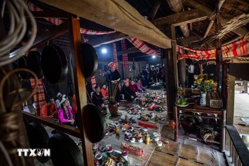 Phú Thọ trao truyền Mo Mường để gìn giữ di sản văn hóa dân tộc