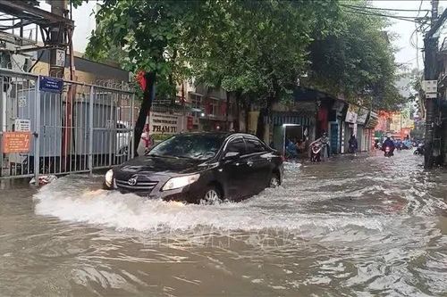 Hà Nội: Trường học linh hoạt hình thức dạy học ứng phó với ngập úng