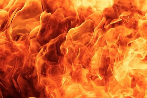 Lửa thiêu rụi căn nhà cùng 120 triệu đồng tiền tích góp của người dân
