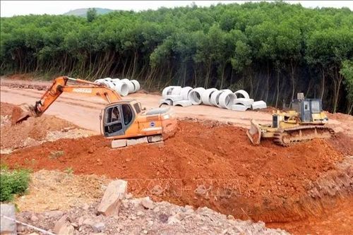Quảng Ninh 'đua nước rút' giải ngân hơn 4.000 tỷ đồng vốn đầu tư công