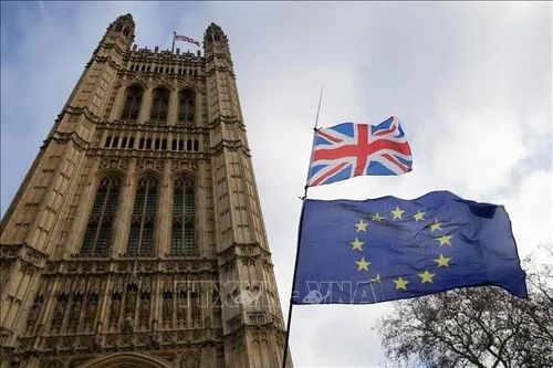 Dự luật 'Made in Europe' đe dọa kế hoạch 'hâm nóng' quan hệ Anh - EU