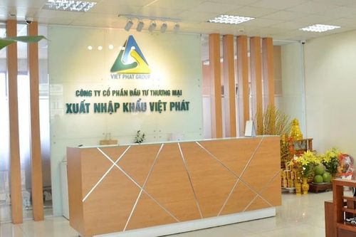 Cổ phiếu Xuất nhập khẩu Việt Phát giảm sâu, vào diện cảnh báo từ 23/9