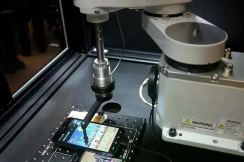 Huawei bị tố đánh cắp công nghệ robot để chiếm đoạt bí mật thương mại của T-Mobile