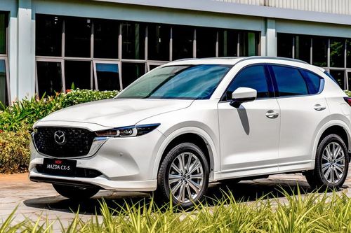 Mazda CX-5 vững vàng vị trí xe gầm cao bán chạy nhất