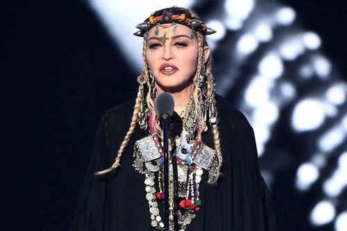 Madonna trở lại sân khấu VMAs sau 23 năm
