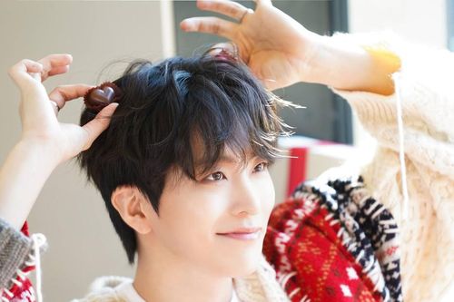 Youngjae (GOT7) quyên góp 10 triệu won cho trại cứu hộ chó nhân dịp sinh nhật