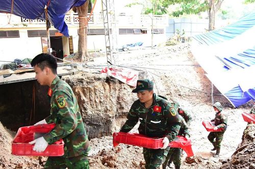 Tiếp tục quy tập 17 bộ hài cốt liệt sĩ tại Công viên Lê Thị Riêng