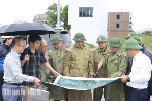 Chủ tịch UBND tỉnh Tô Anh Dũng kiểm tra, chỉ đạo khắc phục tình trạng ngập nước tại các khu đô thị