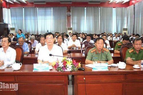 Gian lận bảo hiểm y tế có thể bị phạt tù đến 10 năm