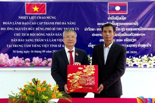 Tiếp tục phát huy vai trò Trung tâm tiếng Việt tỉnh Sê Kông