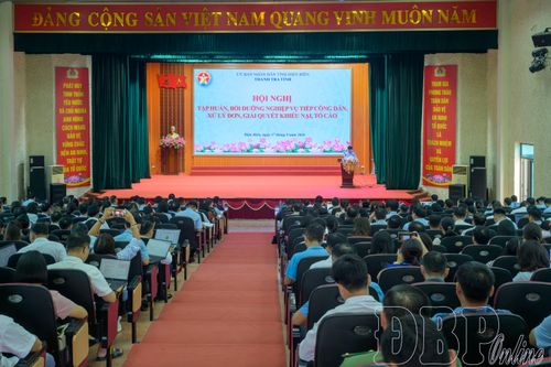 Bồi dưỡng nghiệp vụ tiếp công dân, giải quyết khiếu nại, tố cáo