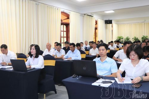 Nâng cao kiến thức thuế, bảo hiểm xã hội cho hợp tác xã