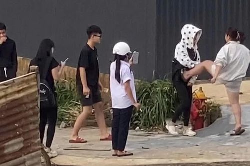 Làm rõ vụ nữ sinh lớp 7 bị bạn đánh ở phường Hội Phú