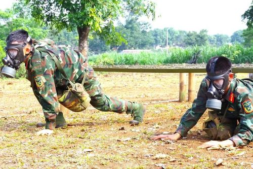 Người lính phòng hóa vững vàng trong nhiệm vụ đặc thù