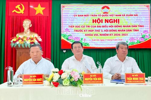 Chủ nhiệm Ủy ban Kiểm tra Tỉnh ủy Nguyễn Tiến Đức tiếp xúc cử tri xã Xuân Hải