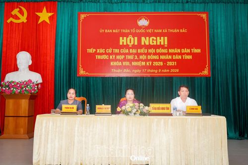 Đại biểu HĐND tỉnh tiếp xúc cử tri xã Thuận Bắc