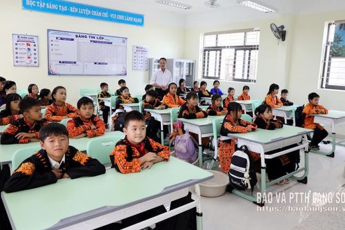 Nhịp học ở những ngôi trường liên cấp