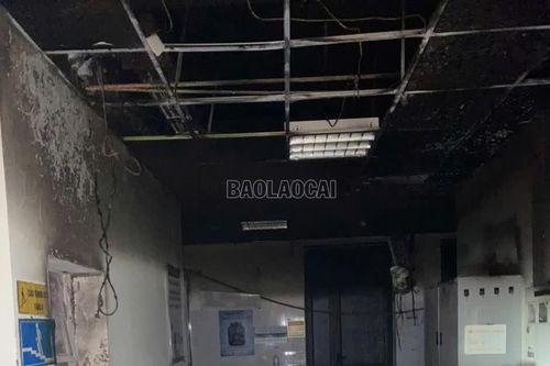 Kịp thời dập tắt vụ cháy tại tầng 4 Bệnh viện Y học cổ truyền tỉnh Lào Cai