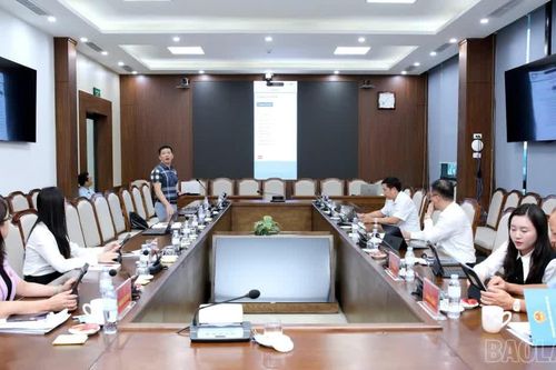Đoàn Đại biểu Quốc hội tỉnh Lào Cai tập huấn ứng dụng AI, đẩy mạnh chuyển đổi số
