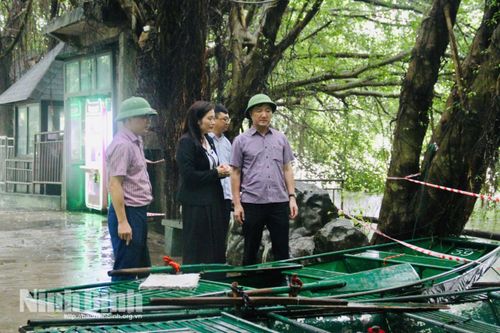 Ngành du lịch siết chặt an toàn đón khách, địa phương sẵn sàng ứng phó khi nước sông dâng cao