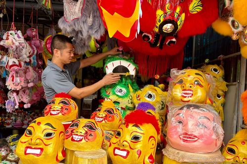 Đa dạng hàng hóa dịp Tết Trung thu