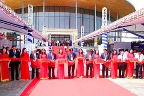 Cập nhật tiến bộ mới trong ngoại khoa và phẫu thuật nội soi