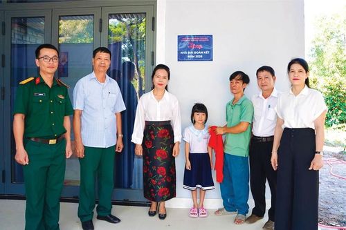 Những mái ấm Đại đoàn kết