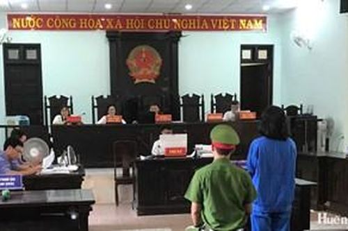Lợi dụng sơ hở quản lý chữ ký số để chiếm đoạt tiền