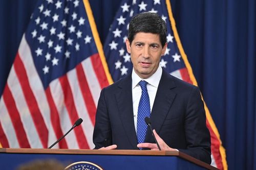 Ông Trump muốn Fed hạ lãi suất xuống mức 'thấp nhất thế giới'