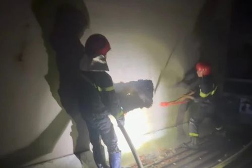 Cháy nhà 4 tầng trong hẻm, 2 người tử vong